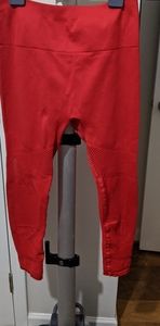 Fabletics Mosaic High-Waisted 7/8